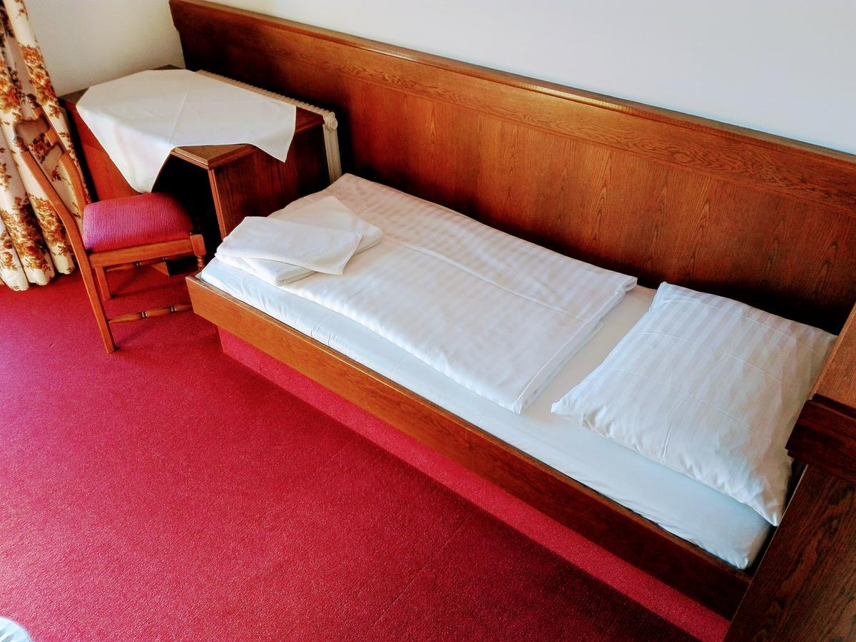 Mosers Pension Villach Buitenkant foto